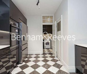 St Marys Abbots Court, Kensington, W14 - Photo 2