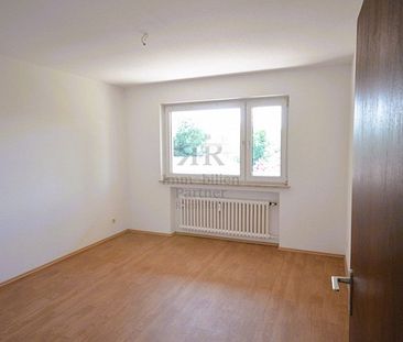 Schöne helle Wohnung mit Balkon! - Foto 3