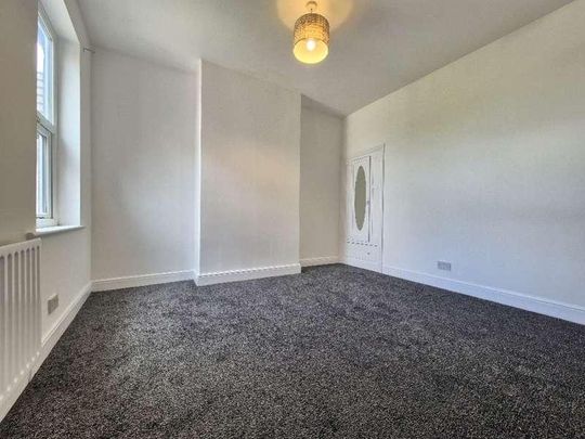 New John Street, Halesowen, West Midlands, B62 - Photo 1