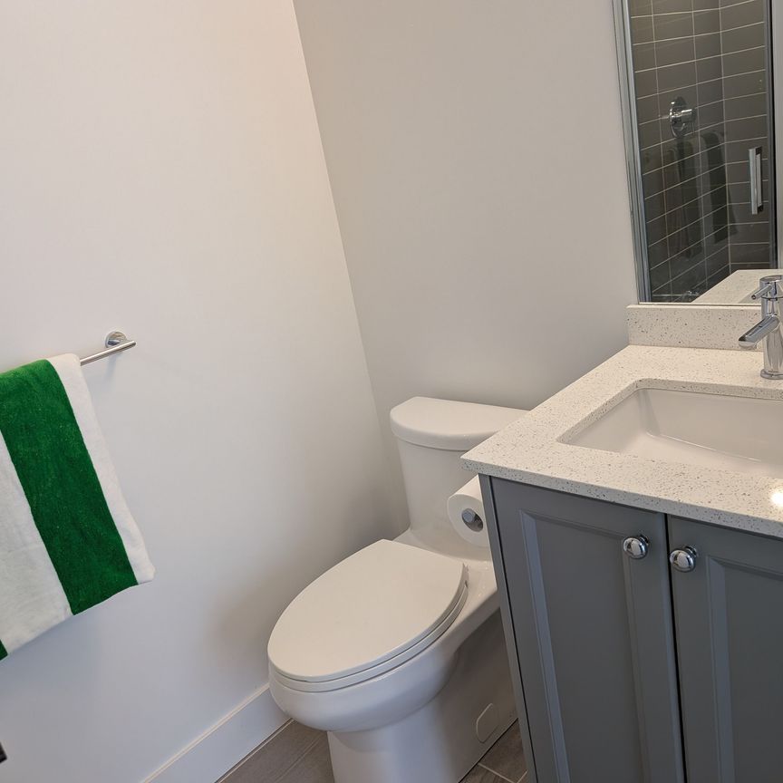 For Lease - 2333 Khalsa Gate Unit# 317, Oakville, Ontario - Photo 1