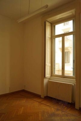 Четырехкомнатная квартира - Photo 1