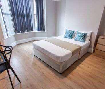 5 bedroom terraced house to rent - Photo 2