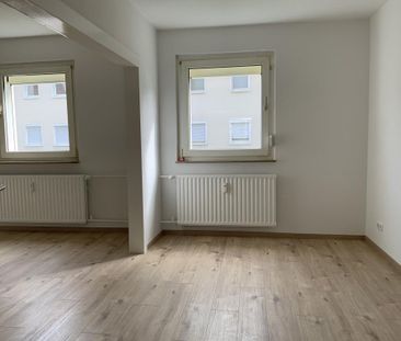 1.5-Zimmer-Wohnung mit Balkon in Gelsenkirchen-Hassel mieten - Foto 1
