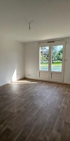 Location Appartement 1 pièce 24m² POITIERS 86000 - Photo 1