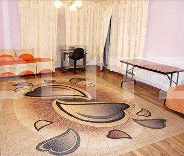 Apartament 2 camere 70 mp, 2 balcoane, priveliste frumoasa, zona strazii Picasso - Photo 1