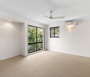 Large Family Home At The Top of Buderim - Photo 2