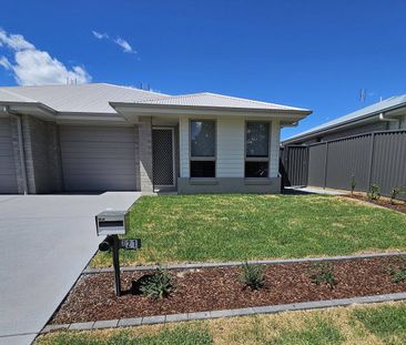 BRAND NEW PREMIUM DUPLEX - Photo 2