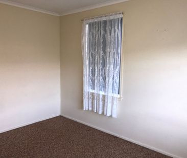 THREE BEDROOM HOME - Photo 5