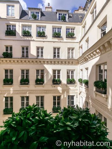 Logement à Paris, Location meublée - Photo 2