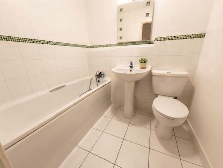 2 bedroom apartment to rent - Photo 5