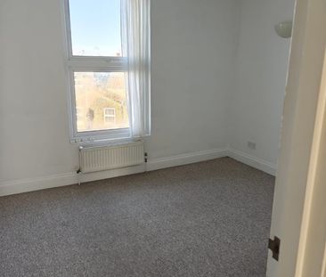 1 Bed Flat, High Road Leytonstone, E11 - Photo 1