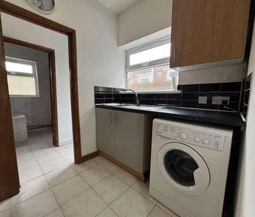 Manchester Road, Swindon, SN1 - Photo 6