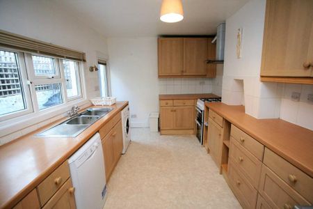 5 bedroom house share to rent - Photo 3
