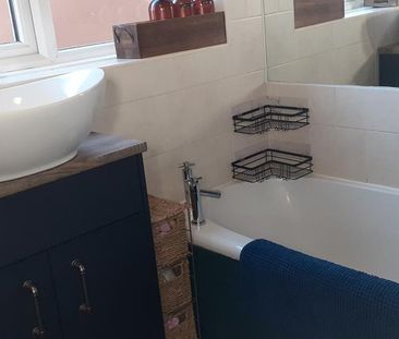 3 bedroom detached house to rent - Photo 6