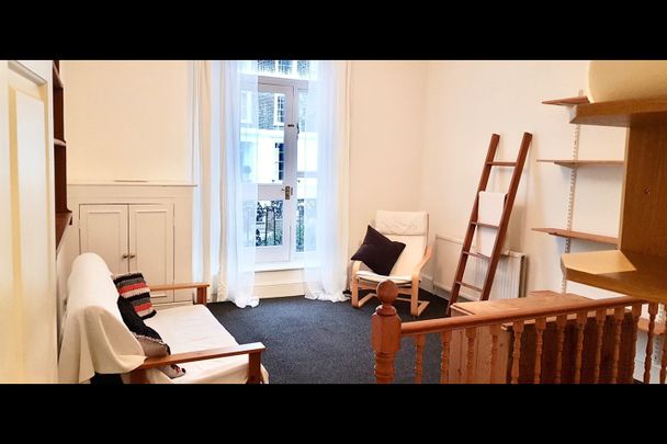 Studio Flat, St. Augustines Road, NW1 - Photo 1
