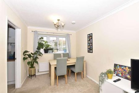 Cautletts Close, Midsomer Norton, Radstock, Somerset, BA3 - Photo 2