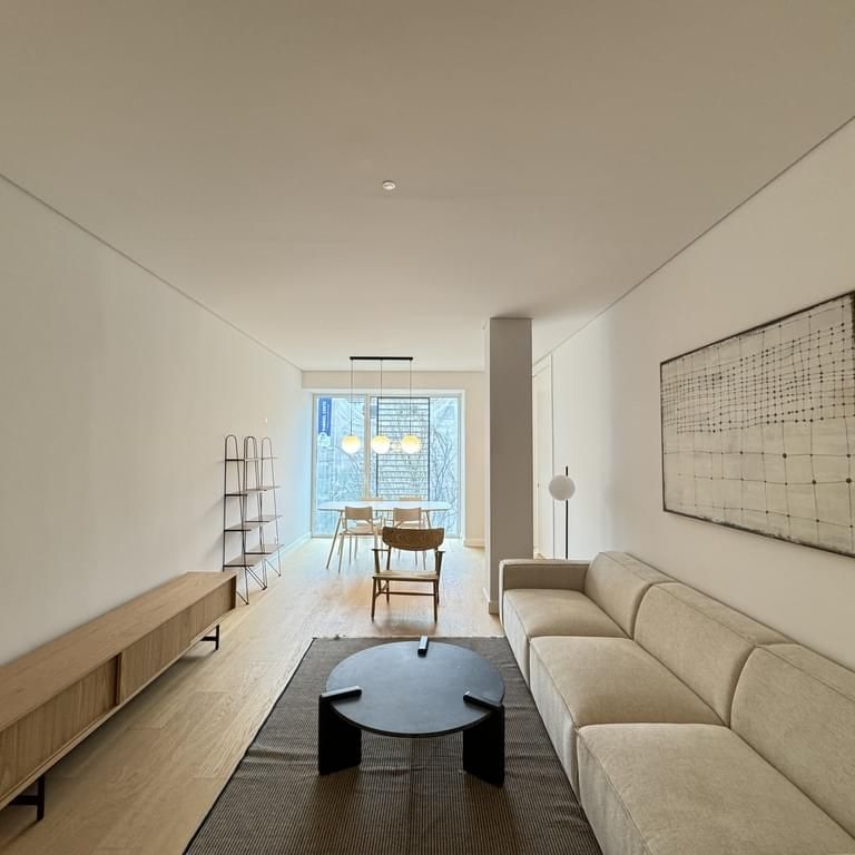 2 Bedroom Apartment with swimming pool, Saldanha, Lisboa - Photo 1