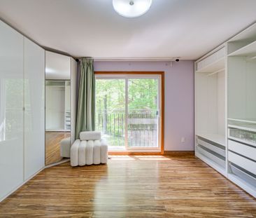 For Lease - 1439 Ballyclare Drive, Mississauga, Ontario - Photo 3
