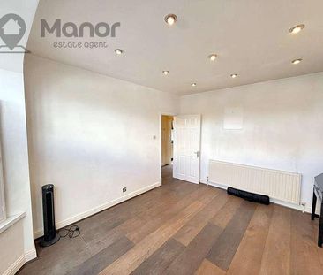 Stradbroke Grove, Ilford, IG5 - Photo 6