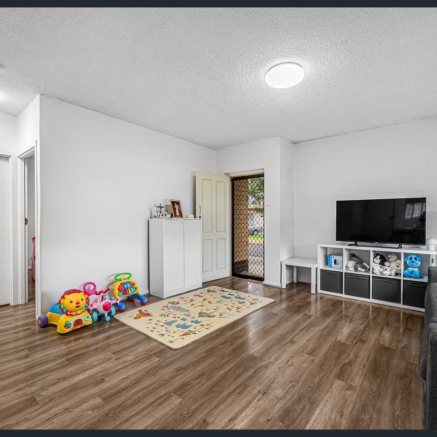 Modern & Serene 2-Bedroom Unit - Photo 1