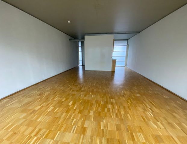 Tolle Wohnung im Loftstil in der City inklusive Einbauchküche ! - Foto 1