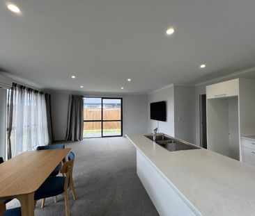 30 Sholto Duncan Crescent, Halswell - Photo 1