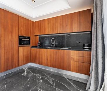 Luxury Flat for rent in Puerto Banus, Andalusia - Photo 5