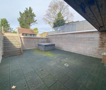 5 bedroom detached house to rent - Photo 4