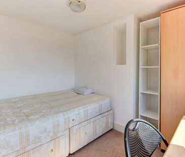 6 bedroom house to rent - Photo 6