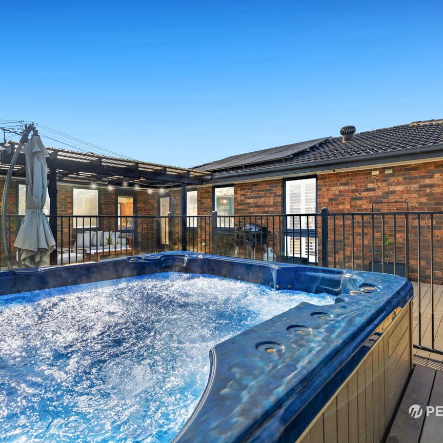 14 Famechon Road, Chelsea VIC 3196 - House For Rent | Domain - Photo 1