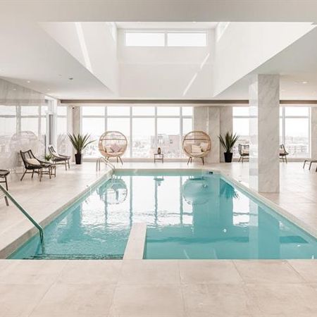 285 Boul. Hymus - Photo 4