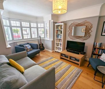 4 bedroom detached house to rent - Photo 2