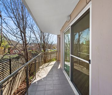 Stunning Designer Townhouse! - Photo 1