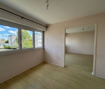 Location Appartement 3 pièces 70m² COGNAC 16100 - Photo 3