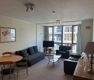 Apt 51 The Hibernian , Grand Canal Dk, Dublin 4 - Photo 5