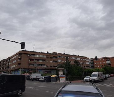 Piso de alquiler en Plaza de Pablo Picasso, 1, Centro - Photo 2