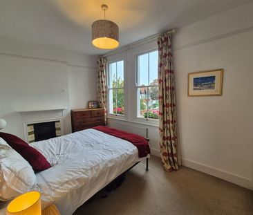 2 Bed Flat, Southfield Road, W4 - Photo 4