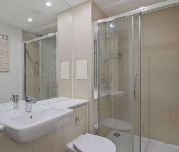 New Century House, Canning Town, E16 - Photo 5