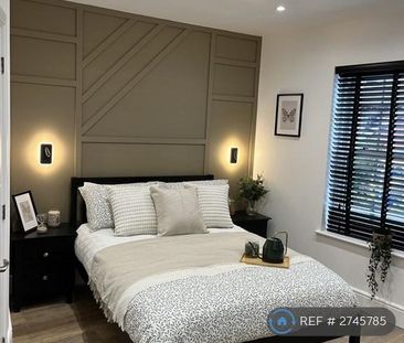 1 bedroom in a house share to rent - Photo 3