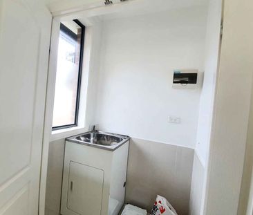 Neat & Tidy Granny Flat in a Convenient Location - Photo 6