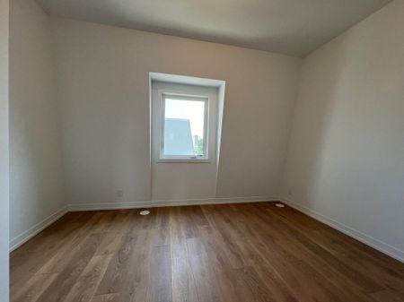 For Lease - 19 Case Ootes Drive, Toronto, Ontario - Photo 4