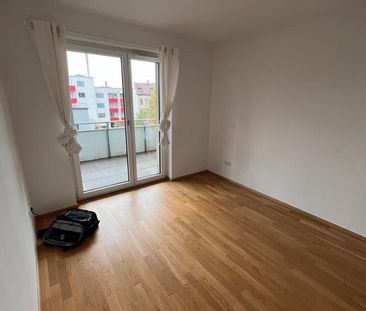 Nachmieter für: 2.5 Zimmerwohnung, Balkon, TG, Küche, 65m2 - Photo 4