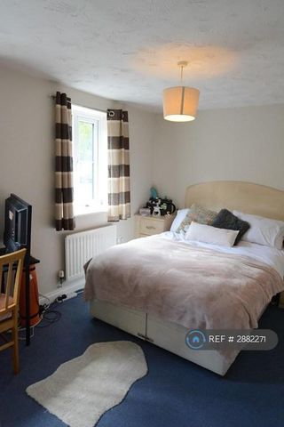 2 bedroom maisonette to rent - Photo 4