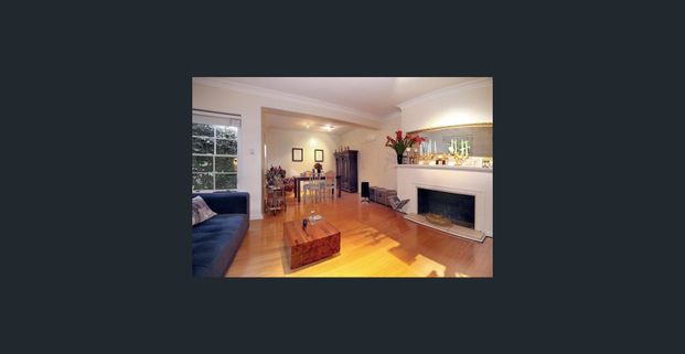 SENSATIONAL GROUND FLOOR - IN BOUTIQUE BLOCK! - Photo 1