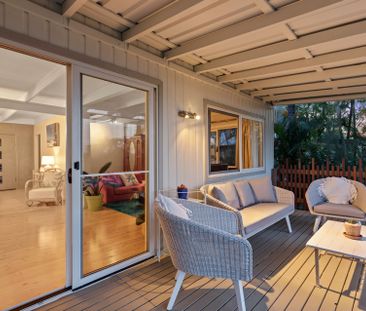 Family Living with Pool in Prime Buderim Location - Photo 6