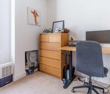 Boundary Road, Colliers Wood, SW19 - Photo 5