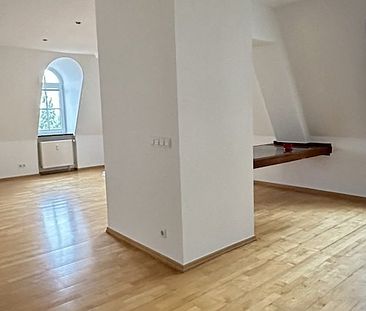 Dem, der das Besondere liebt ! 4 Zimmer Wohnung in Erfurts begehrtester Wohnlage - Photo 1