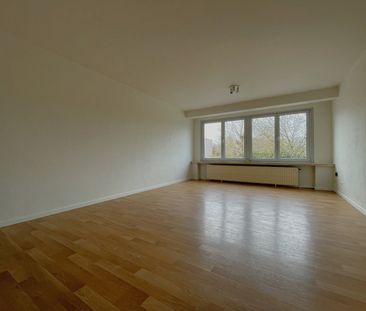 Ruim appartement 2 kamers en garage - Foto 1