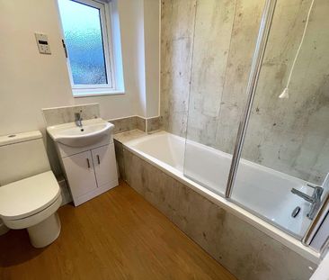 2 bedroom terraced house to rent - Photo 5