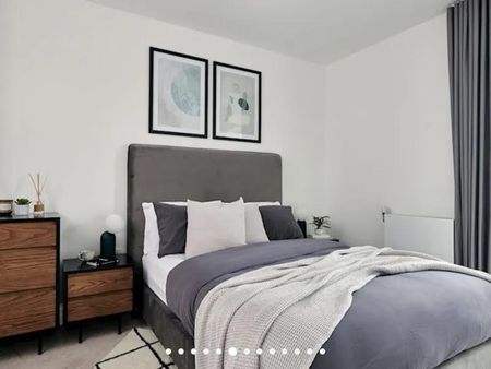 2 bedroom apartment to rent - Photo 4